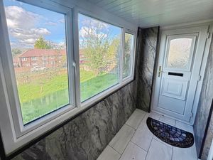 Porch- click for photo gallery